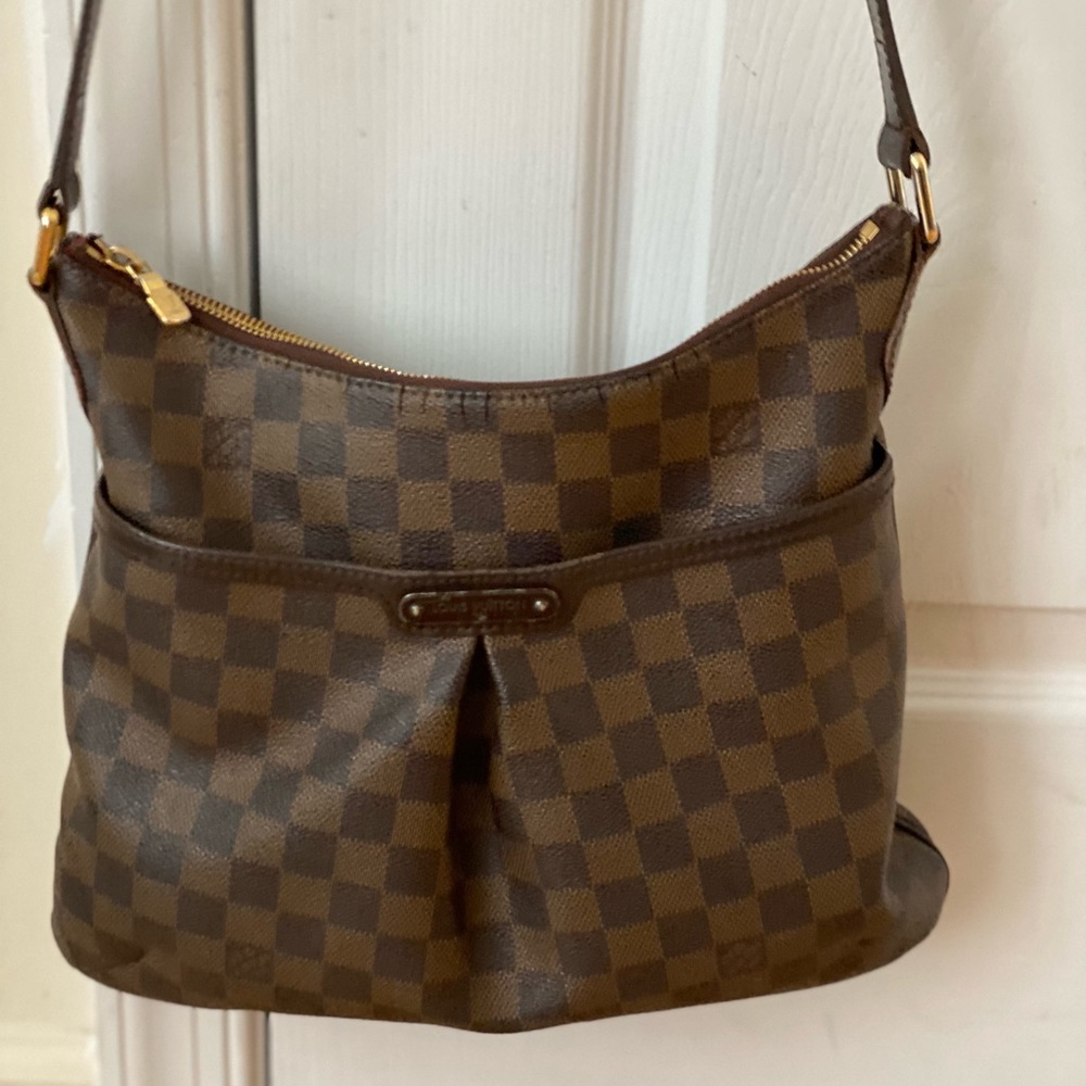 Louis Vuitton Bloomsbury Cross Body Used